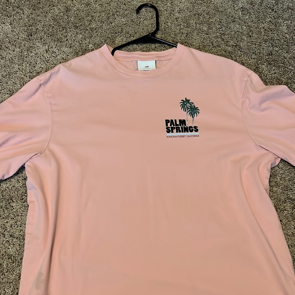 H&M graphic tee